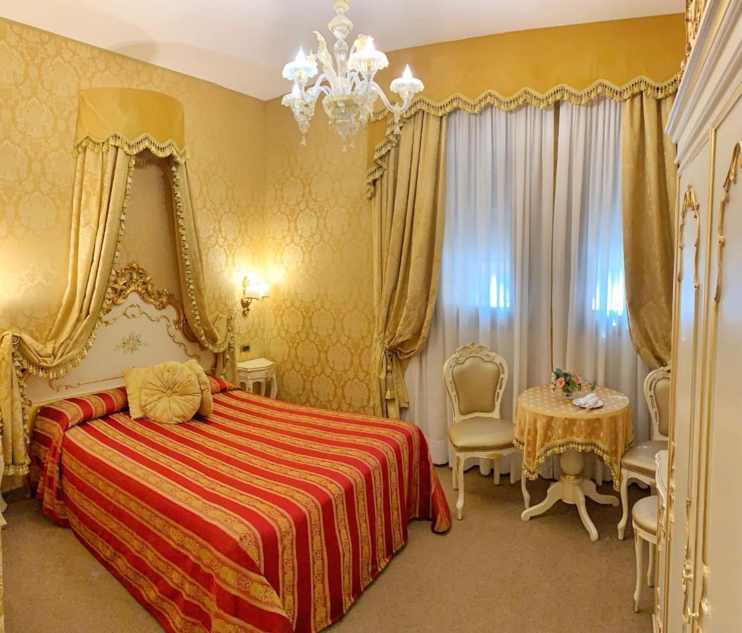 Bed and Breakfast Residenza Veneziana Екстер'єр фото